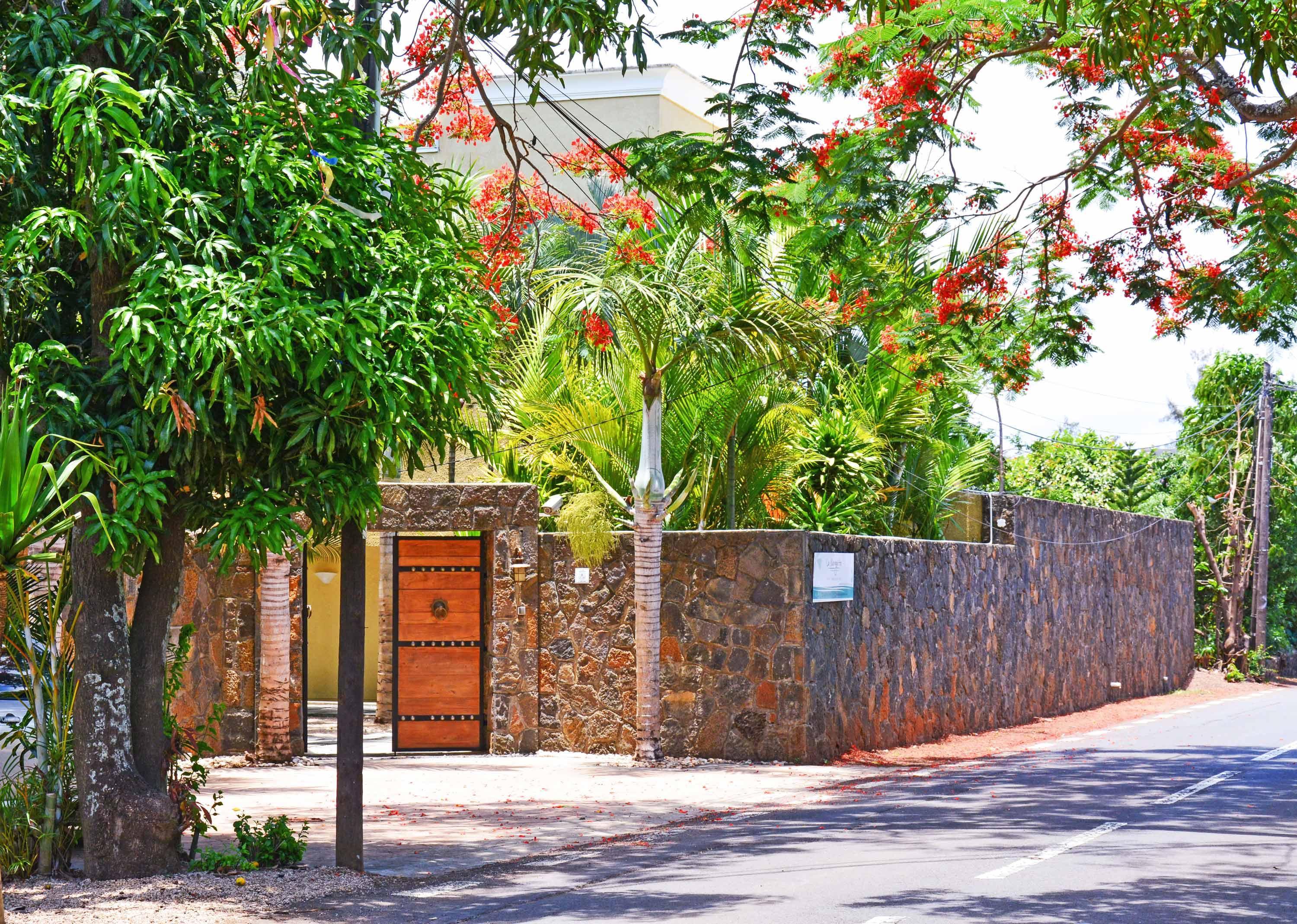 Hotel La Margarita Pointe aux Piments Exterior foto