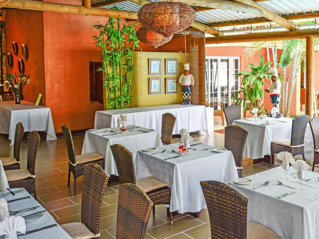 Hotel La Margarita Pointe aux Piments Exterior foto